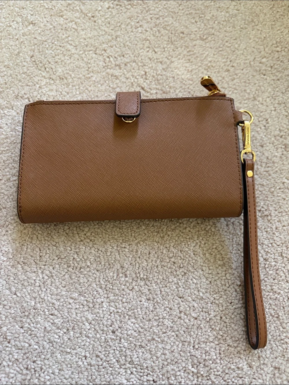 Michael Kors Brown Jet set Large Leather Smartphone Wristlett Wallet - Picture 4 of 4